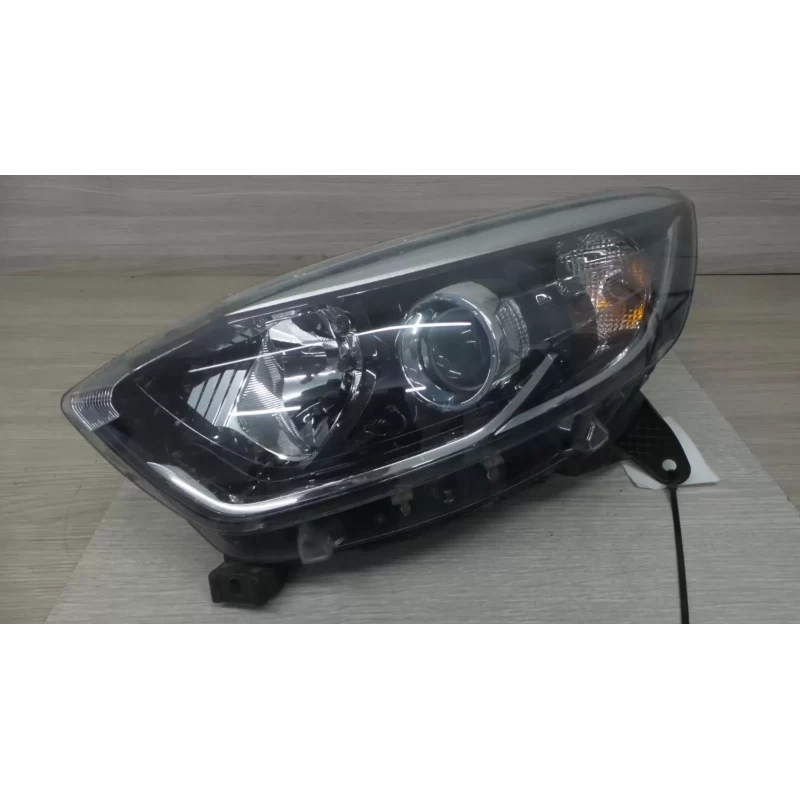 RENAULT CAPTUR LEFT HEADLAMP J87, LED TYPE, DAYTIME RUNNING LAMP, NON AUTO LEVEL