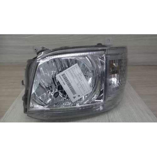 TOYOTA HIACE LEFT HEADLAMP TRH/KDH, LWB/SWB, MANUAL ADJ, SHIELDED BULB TYPE, LEN