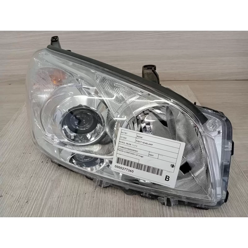 TOYOTA RAV4 RIGHT HEADLAMP ACA33, 08/08-11/12 2009