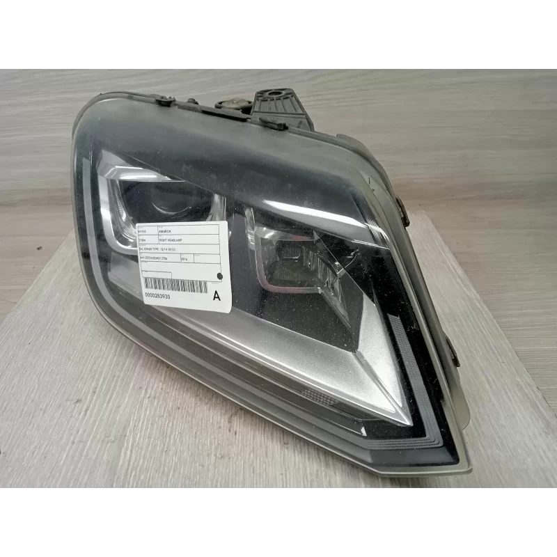 VOLKSWAGEN AMAROK RIGHT HEADLAMP 2H, XENON TYPE, 10/14-09/22 2016