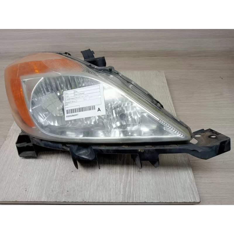 MAZDA BT50 RIGHT HEADLAMP UP, AMBER INDICATOR TYPE, 10/11-08/15 2013