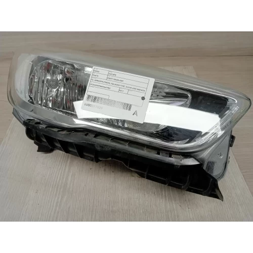 FORD ESCAPE RIGHT HEADLAMP ZG, AMBIENTE/TREND, HALOGEN TYPE, CLEAR SIDE MARKER T