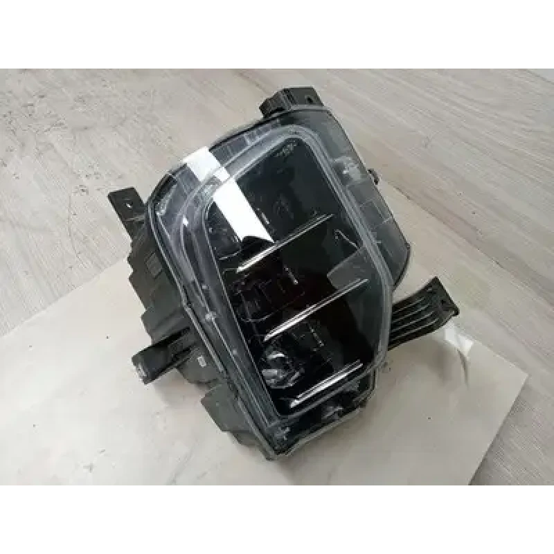 LDV T60 RIGHT HEADLAMP SK8C, LOWER LIGHT IN BUMPER, LED TYPE, 09/21- 2023