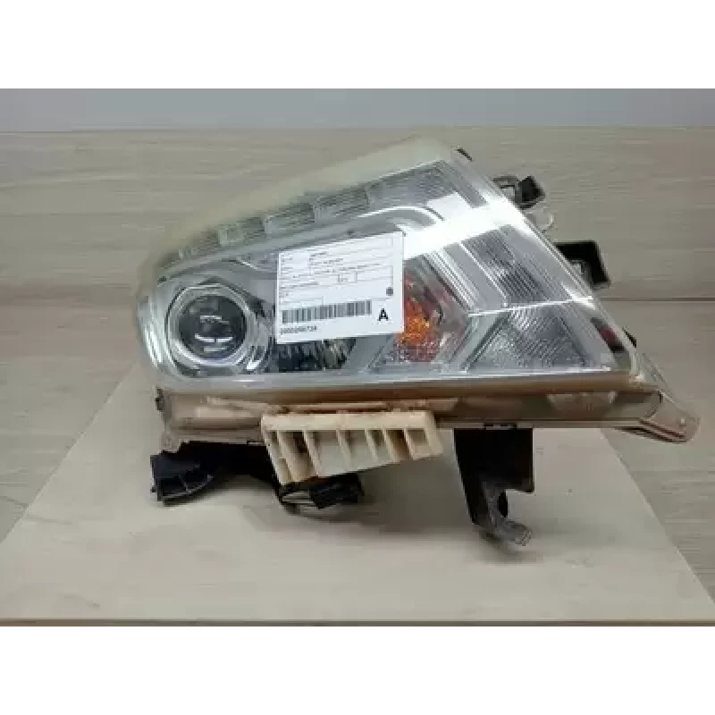 NISSAN NAVARA RIGHT HEADLAMP NP300, SL/ST/ST-X, LED TYPE, W/ CHROME INSERT TYPE,