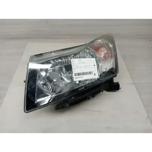 HOLDEN CRUZE LEFT HEADLAMP JG, 03/09-02/11 2011