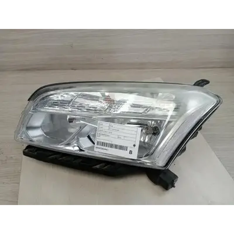 HOLDEN TRAX LEFT HEADLAMP TJ SERIES, 08/13-09/16 2016