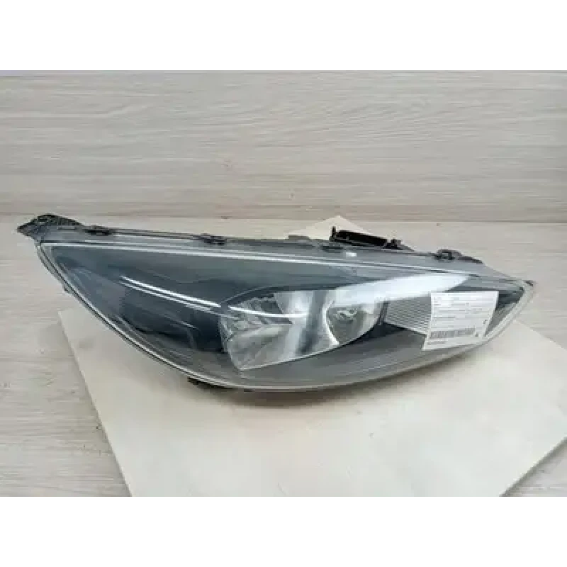 FORD FOCUS RIGHT HEADLAMP LZ, TITANIUM/SPORT, HALOGEN TYPE, 07/15-11/18 2017