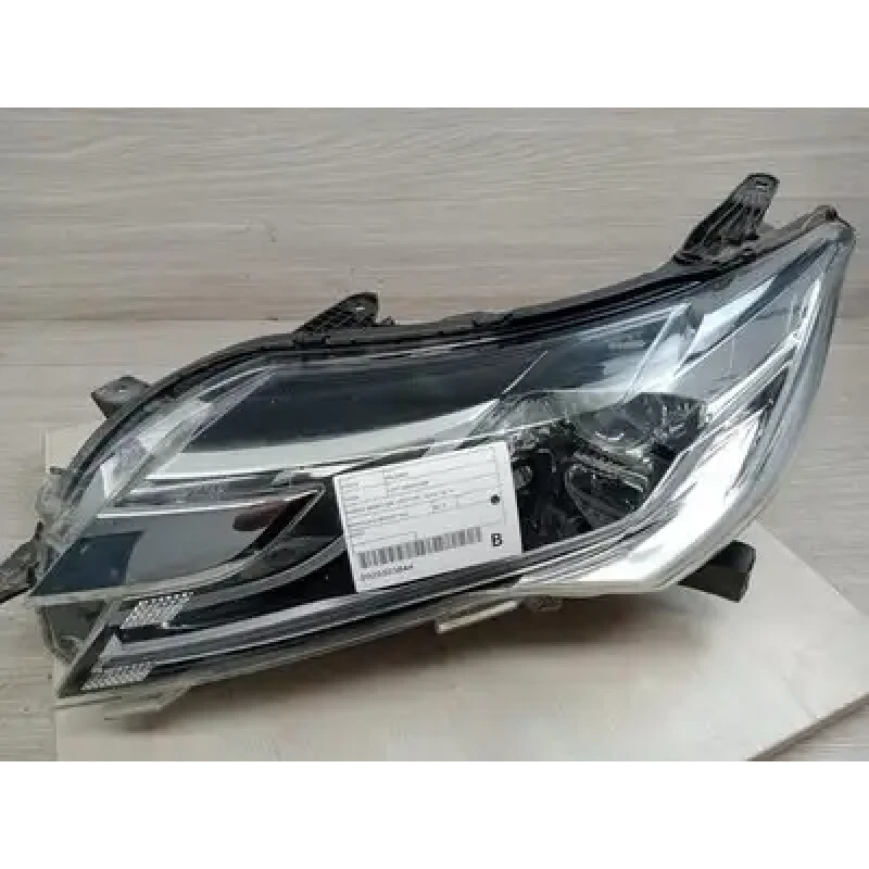 MITSUBISHI PAJERO LEFT HEADLAMP PAJERO SPORT, QE, LED TYPE, 10/15-10/19 2017