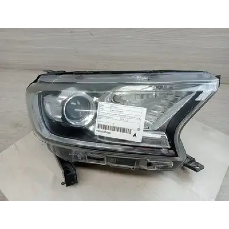 FORD RANGER RIGHT HEADLAMP PX SERIES 2, XLT/WILDTRAK, PROJECTOR TYPE, 06/15-06/1