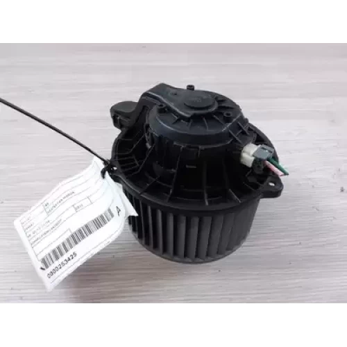 HYUNDAI I45 HEATER FAN MOTOR YF, 02/10-04/14 2012