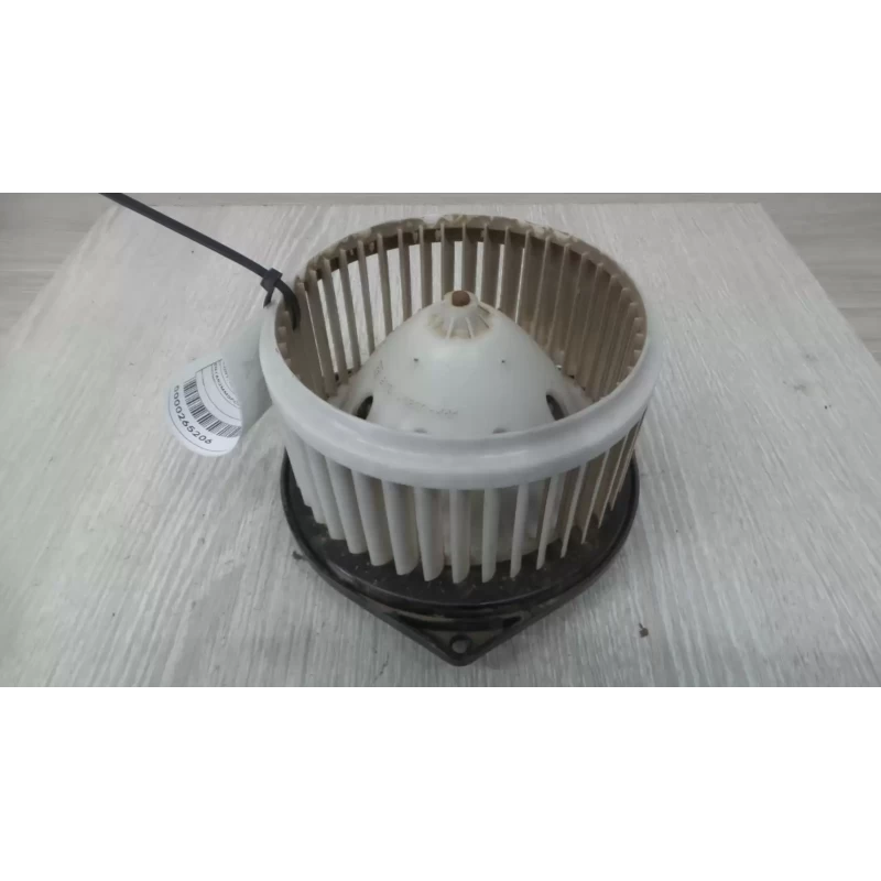 NISSAN PATHFINDER HEATER FAN MOTOR FRONT, R52, 10/13-04/21 2015