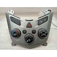 HOLDEN BARINA HEATER/AC CONTROLS TM, 09/11-12/18 2013