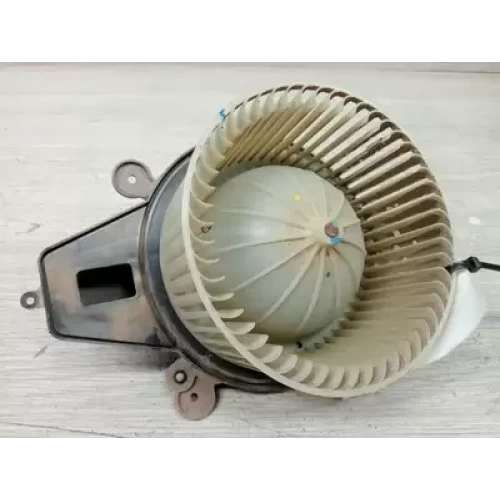 NISSAN NAVARA HEATER FAN MOTOR D40 (VIN MNT), 05/10-08/15 2010