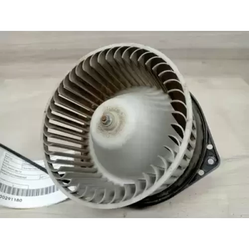 NISSAN NAVARA HEATER FAN MOTOR D22, 04/97-08/15 2011