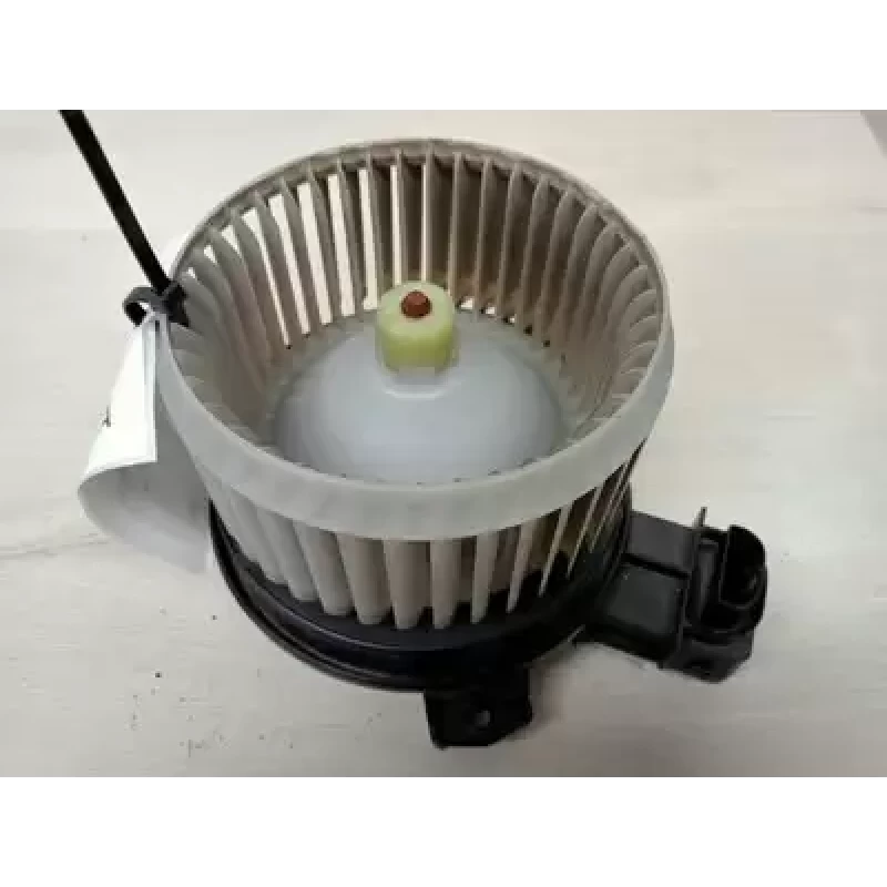 TOYOTA HILUX HEATER FAN MOTOR 09/15- 2018