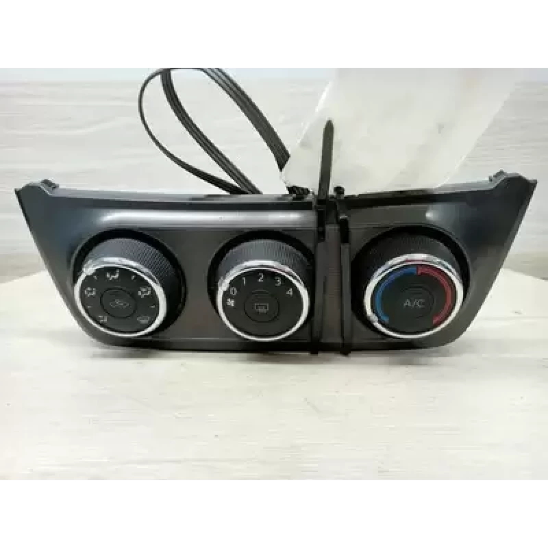 TOYOTA RAV4 HEATER/AC CONTROLS NON CLIMATE CONTROL TYPE, XA40, 12/12-12/18 2015