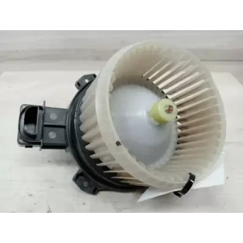 TOYOTA HILUX HEATER FAN MOTOR 06/15- 2022