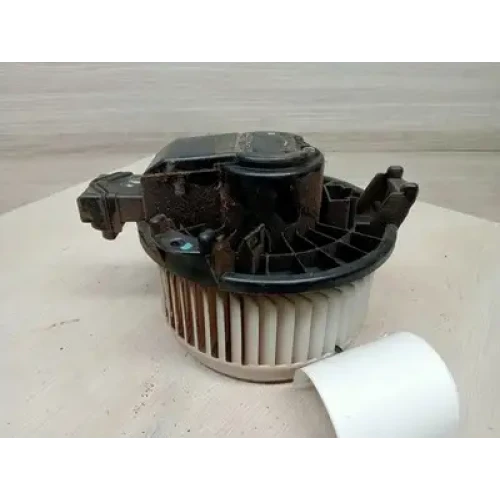 TOYOTA HILUX HEATER FAN MOTOR LARGE PLUG TYPE, 10/08-08/15 2014