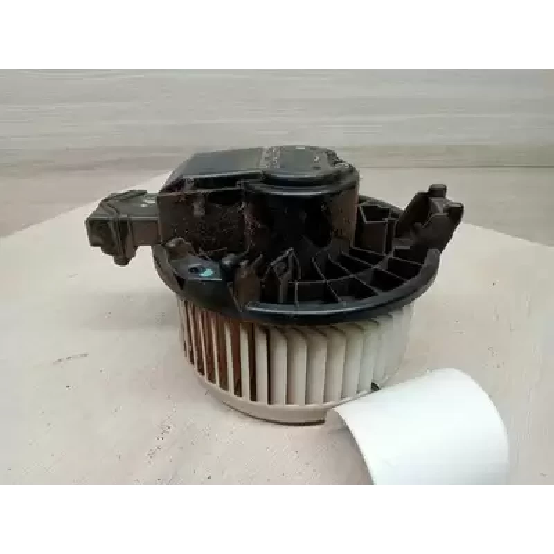 TOYOTA HILUX HEATER FAN MOTOR LARGE PLUG TYPE, 10/08-08/15 2014