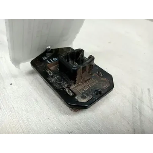 TOYOTA HILUX FAN SPEED RESISTOR NON CLIMATE CONTROL TYPE, 03/05-08/15 2014