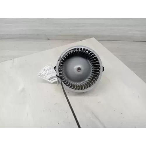HYUNDAI I30 HEATER FAN MOTOR GD, 03/12-04/17 2015