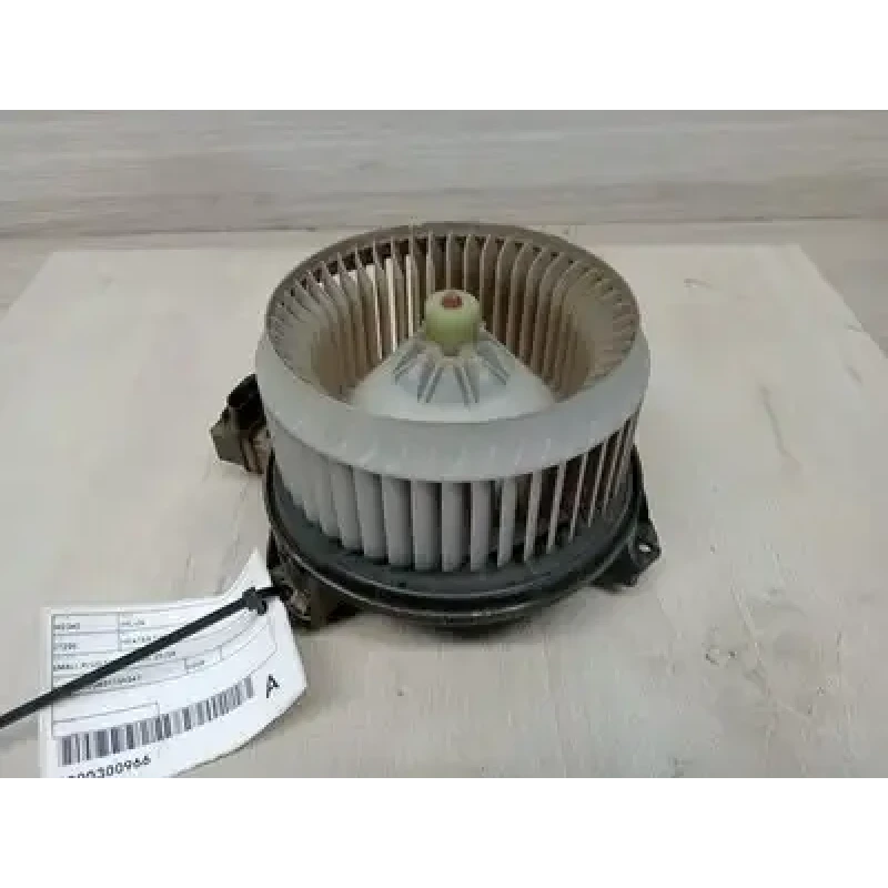 TOYOTA HILUX HEATER FAN MOTOR SMALL PLUG TYPE, 03/05-09/08 2008