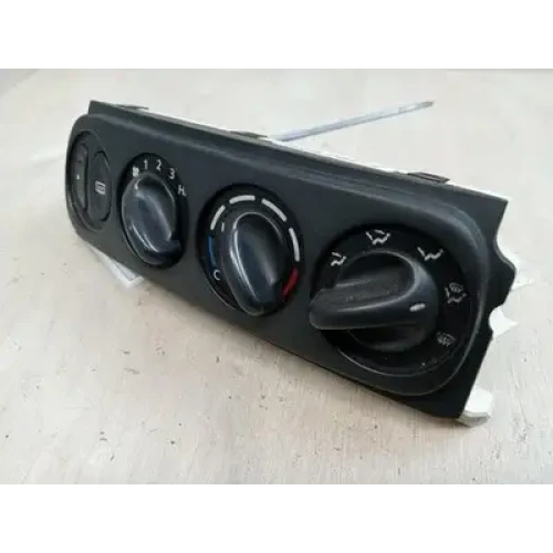 HOLDEN COMMODORE HEATER/AC CONTROLS VT-VX NORMAL 09/97-09/02 1999