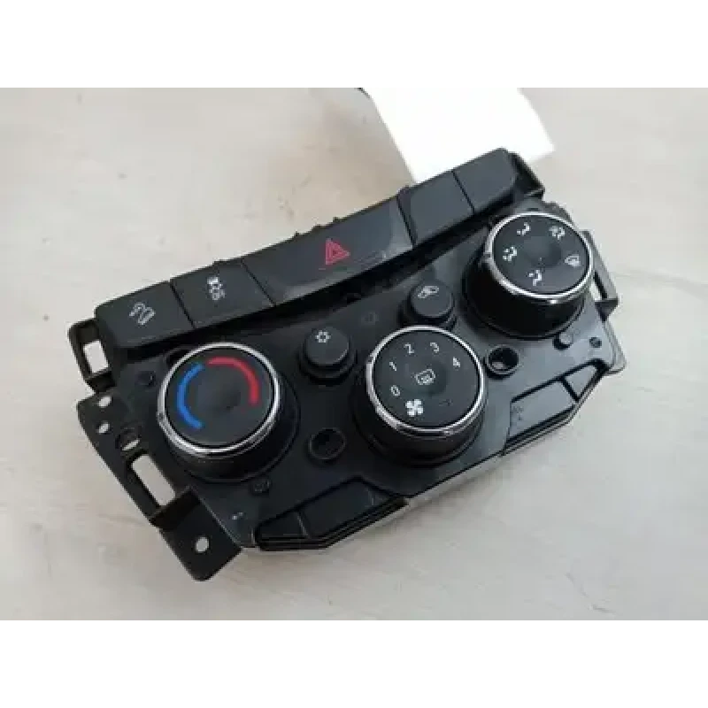 HOLDEN TRAX HEATER/AC CONTROLS TJ SERIES, STANDARD TYPE, NON SEAT WARMER, 08/13- HOLDEN TRAX HEATER/AC CONTROLS TJ SERIES, STANDARD TYPE, NON SEAT WARMER, 08/13-