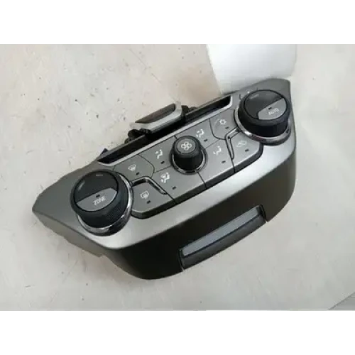 HOLDEN COMMODORE HEATER/AC CONTROLS VF, SILVER, W/ CD TYPE, 05/13-12/17 2013 HOLDEN COMMODORE HEATER/AC CONTROLS VF, SILVER, W/ CD TYPE, 05/13-12/17 2013