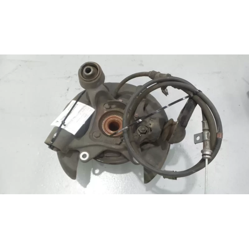 MITSUBISHI PAJERO RIGHT REAR HUB ASSEMBLY NS-NW, ABS TYPE, 11/06- 2010