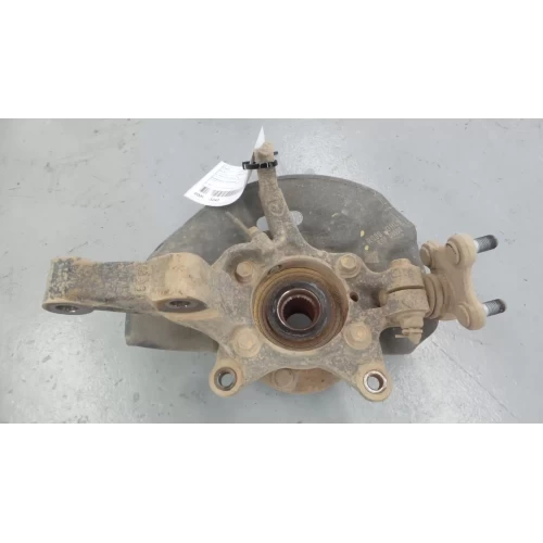 HYUNDAI TUCSON RIGHT FRONT HUB ASSEMBLY TL, FWD, 07/15-06/18 2015