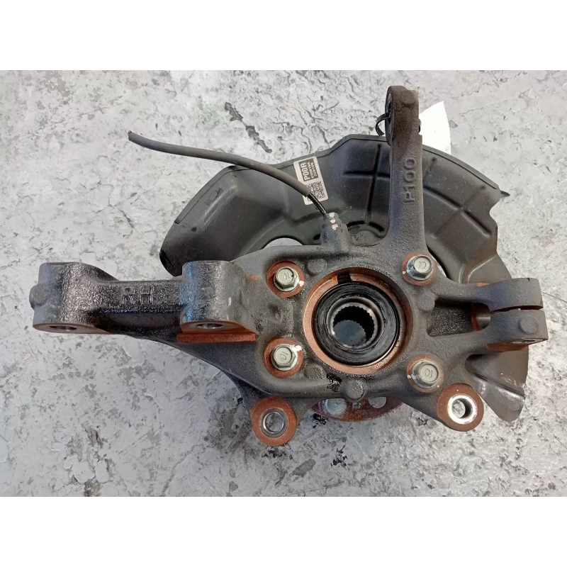 KIA SPORTAGE RIGHT FRONT HUB ASSEMBLY NQ5, AWD, 09/21- 2022