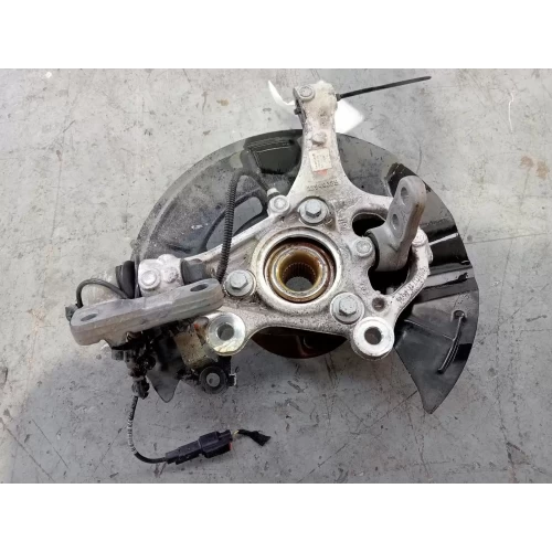 HOLDEN COMMODORE RIGHT FRONT HUB ASSEMBLY ZB, AWD, 10/17-12/20 2019