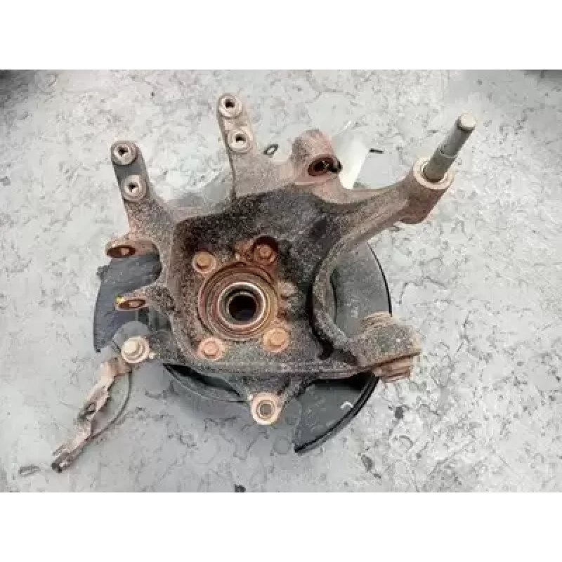 HYUNDAI SANTA FE LEFT REAR HUB ASSEMBLY DM, 06/12-02/18 2018