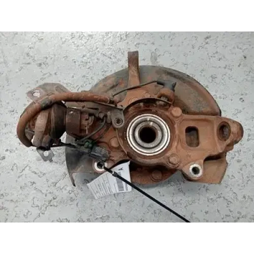 MITSUBISHI TRITON LEFT FRONT HUB ASSEMBLY ML-MN-MQ, 4WD, ABS TYPE, 07/06-10/18 2