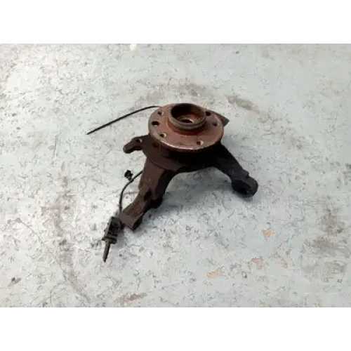 HOLDEN ASTRA RIGHT FRONT HUB ASSEMBLY AH, PETROL, ABS TYPE, 10/04-08/09 2004