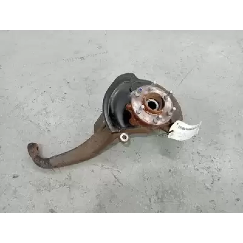 NISSAN NAVARA RIGHT FRONT HUB ASSEMBLY NP300, EARLY TYPE, 4WD, 04/15-01/18 2017
