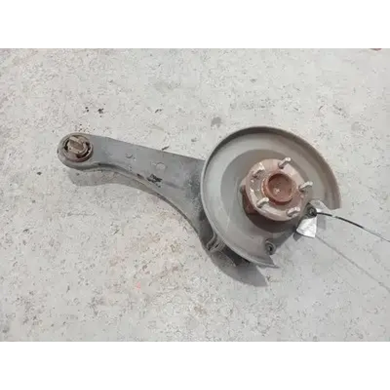 MITSUBISHI OUTLANDER RIGHT REAR HUB ASSEMBLY ZJ-ZL, FWD, 10/12-07/21 2017