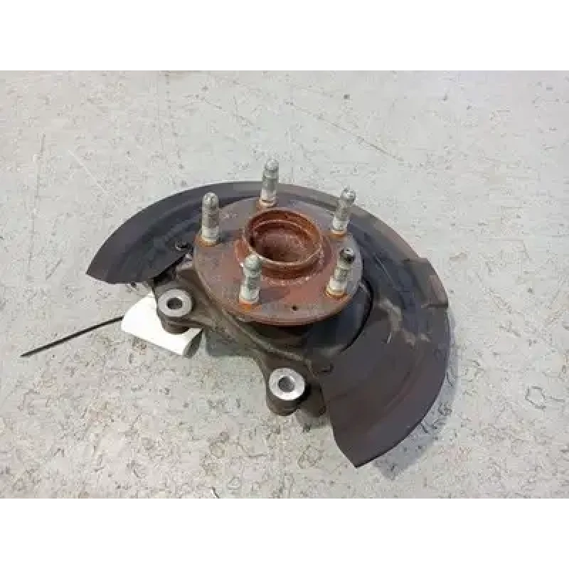 HOLDEN COMMODORE RIGHT FRONT HUB ASSEMBLY VF, 05/13-12/17 2013