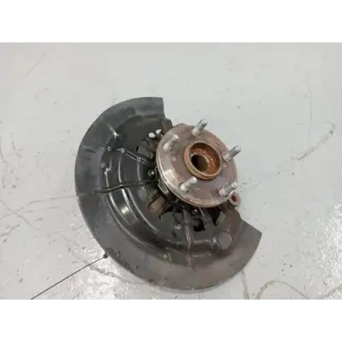 TOYOTA CAMRY RIGHT FRONT HUB ASSEMBLY AVV50, HEV, 03/12-10/17 2012