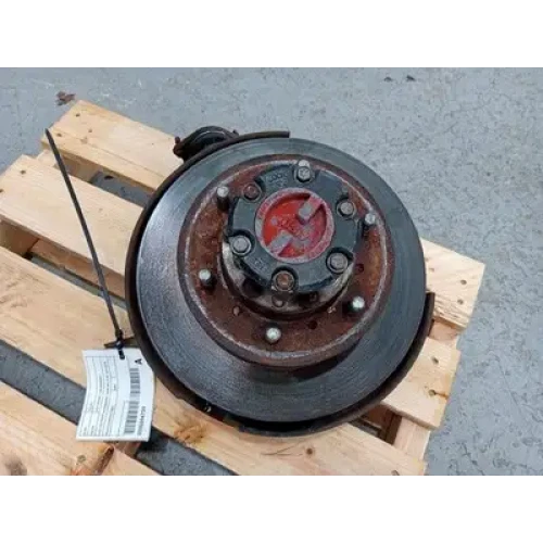 TOYOTA HILUX LEFT FRONT HUB ASSEMBLY 4WD (IFS FRONT SUSPENSION), NON ABS TYPE, S