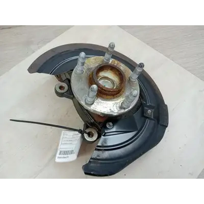 HOLDEN COMMODORE RIGHT FRONT HUB ASSEMBLY VE, W/ ABS SENSOR, V6 TYPE, 08/06-05/1
