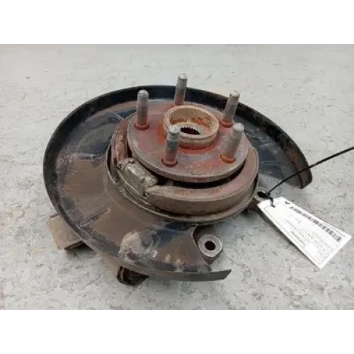 HOLDEN COMMODORE LEFT REAR HUB ASSEMBLY VE-VF, V6 TYPE, 08/06-12/17 2006 HOLDEN COMMODORE LEFT REAR HUB ASSEMBLY VE-VF, V6 TYPE, 08/06-12/17 2006