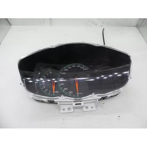 HOLDEN TRAX INSTRUMENT CLUSTER AUTO T/M, TJ SERIES, 10/16-12/20 2017