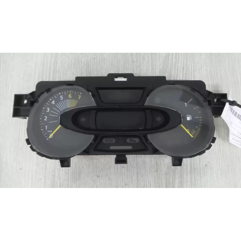 RENAULT CAPTUR INSTRUMENT CLUSTER AUTO, J87, 08/14-05/17 2015