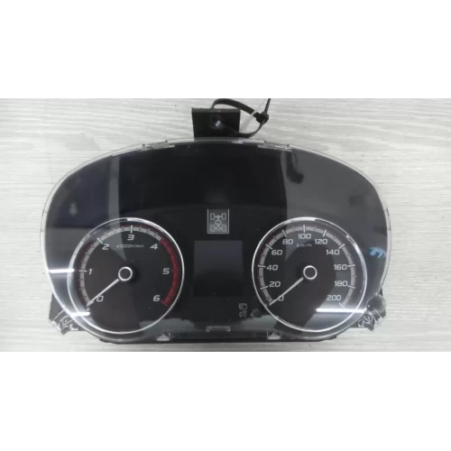 MITSUBISHI TRITON INSTRUMENT CLUSTER AUTO/MANUAL T/M, 4WD, W/ 4X4 DISPLAY TYPE (