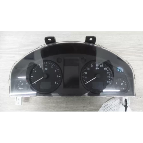 HOLDEN COMMODORE INSTRUMENT CLUSTER INSTRUMENT CLUSTER, VE, SV6/BERLINA, P/N A2C