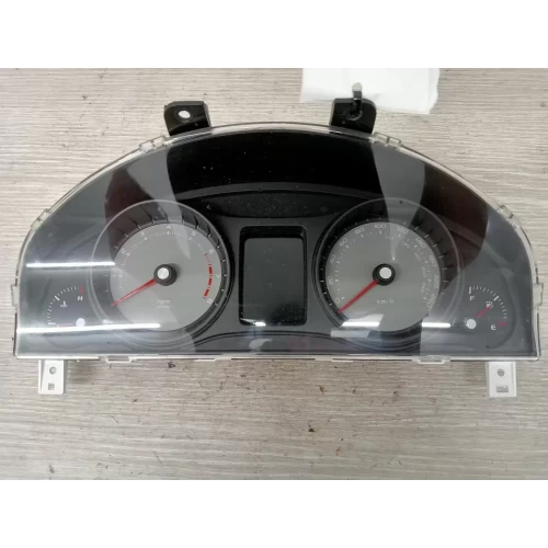 HOLDEN COMMODORE INSTRUMENT CLUSTER INSTRUMENT CLUSTER, VE, SV6, P/N 92262649, 0