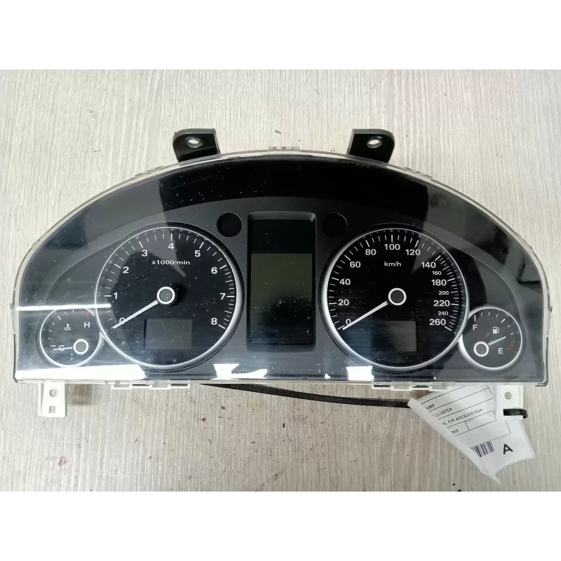 HOLDEN COMMODORE INSTRUMENT CLUSTER INSTRUMENT CLUSTER, VE, CALAIS, P/N A2C53301