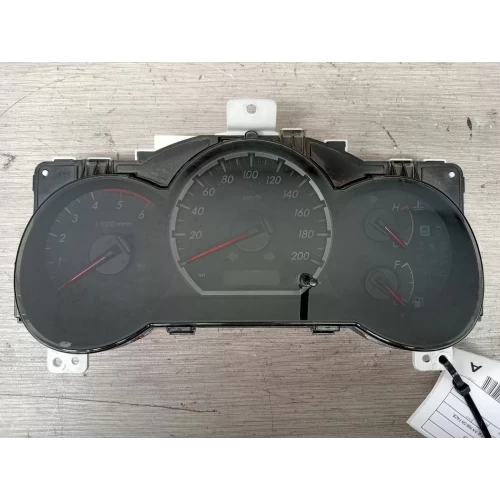 TOYOTA HILUX INSTRUMENT CLUSTER DIESEL, 3.0, MANUAL T/M, 4WD, SR, P/N N88 ON FAC